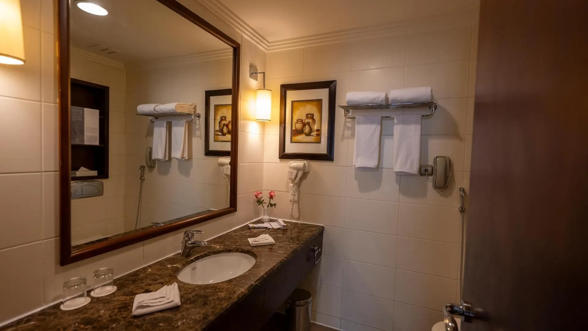 ***  Saja By Warwick Makkah Hotel Mecca Saudi Arabia